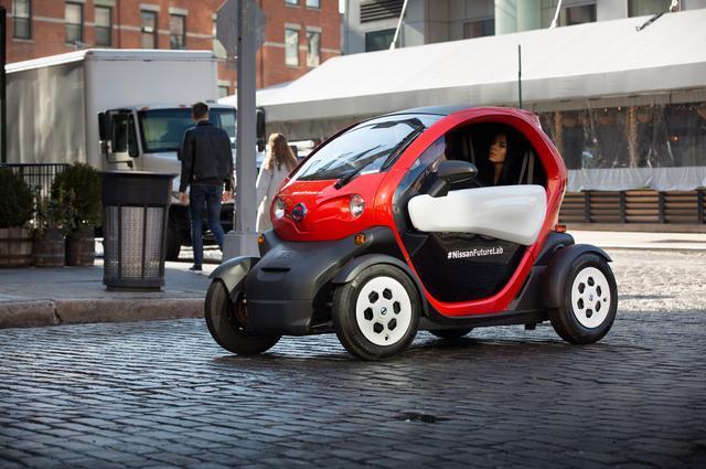 日产推出迷你剪刀门小汽车,最高时速可达80公里