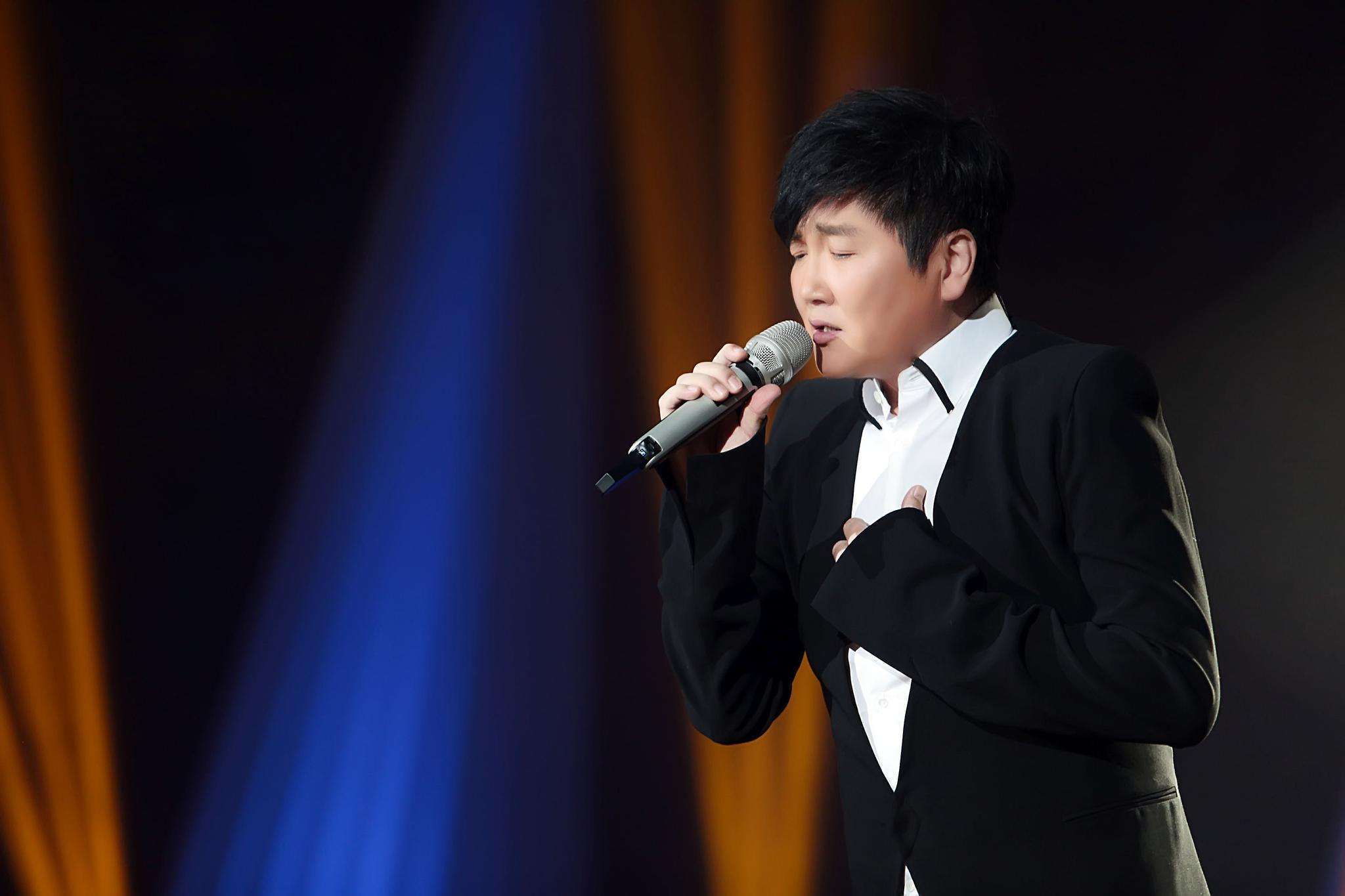 50岁的孙楠最近曝光 曾经在歌坛的一个哥哥 已经走到了这一步