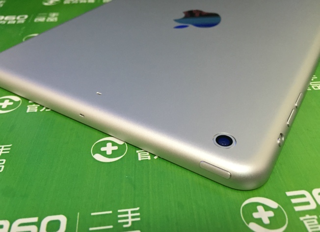 苹果【ipad mini 2】白色 32 g wifi版 国行 九五新 官保截止2016-3