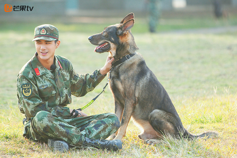 综合大考验来袭,沙溢携"阿贝"勇往直前姜潮首度顺利完成任务