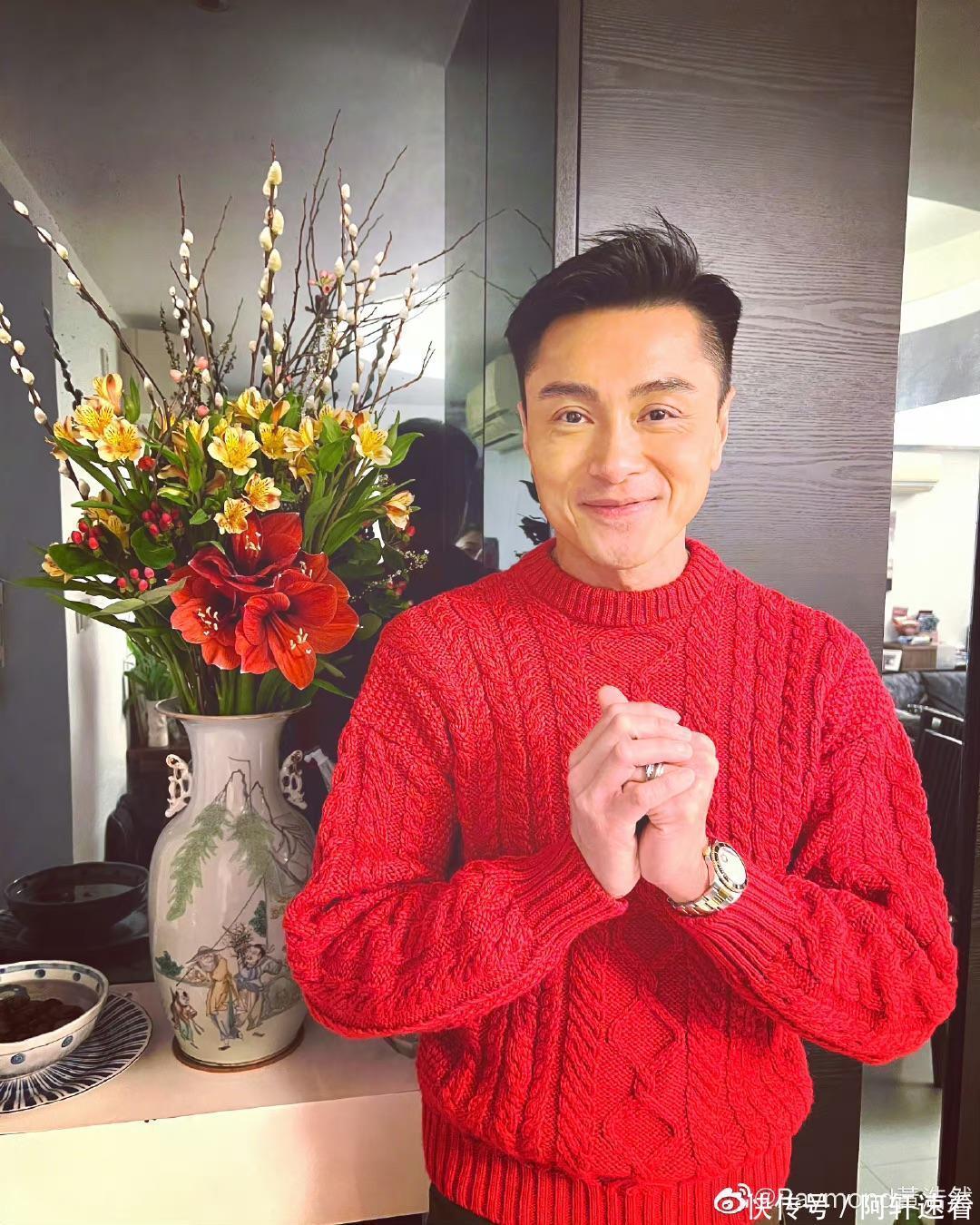 TVB前知名小生地铁站被偶遇!娶富贵妻子,曾患罕见病险丧命 - 360娱乐,你开心就好