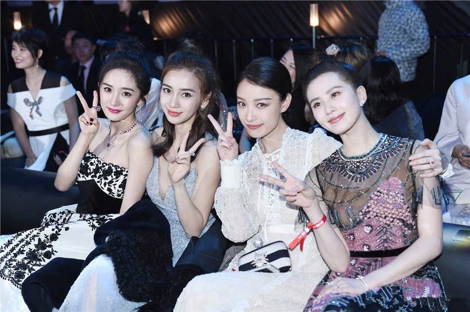 四小花旦分糖欢乐多,网友:get到同款糖