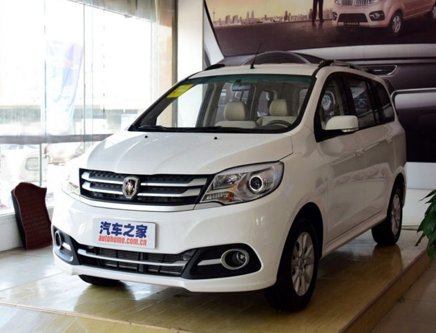 华晨金杯750报价 国产7座mpv秒杀合资mpv别克gl8