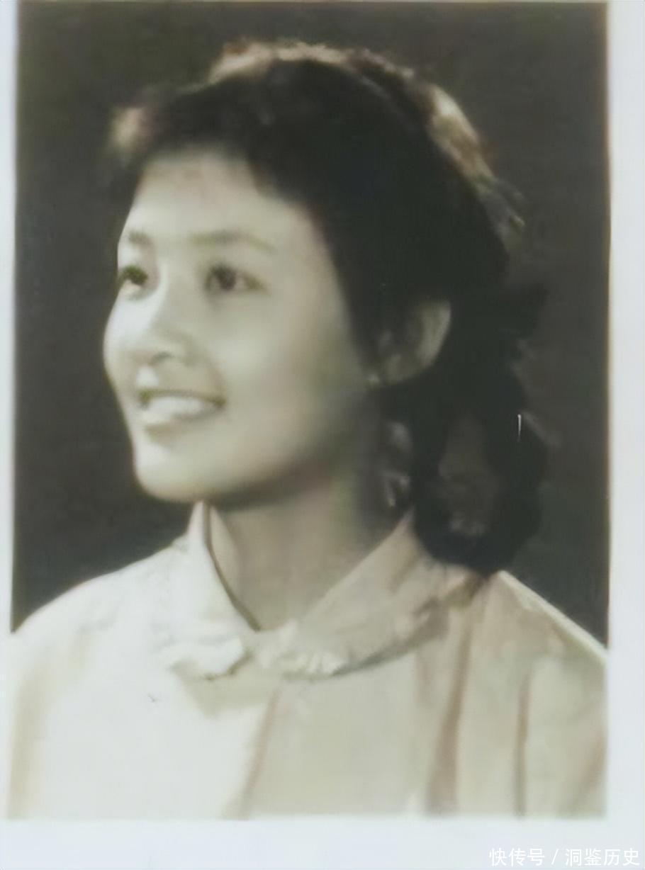 汪小菲母亲张兰：31岁出国打拼，为弟弟圆梦，65岁为儿孙卖酸辣粉 - 360娱乐，你开心就好