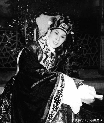 女班时代的第一小生任剑辉：帅过男人，风采不输“宝冢”天海佑希 - 360娱乐，你开心就好