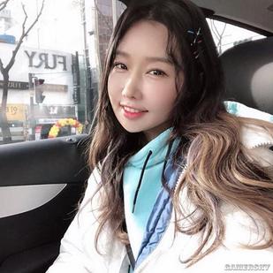 又一名童颜美人走红 51岁的李秀珍告诉你什么叫冻龄