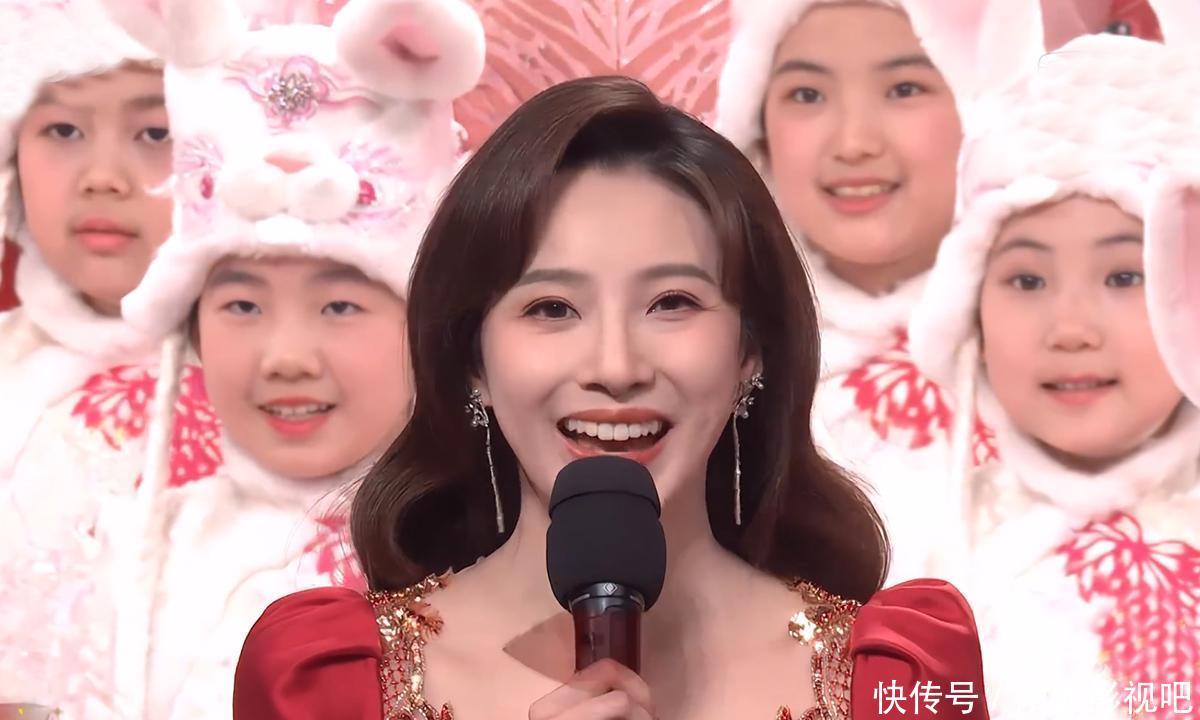 春晚主持阵容曝光！5人坐镇主会场，王嘉宁缺席，双北连线惊喜多 - 360娱乐，你开心就好