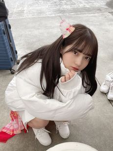 制服美少女让人想告白日本19岁清纯偶像甜美可爱