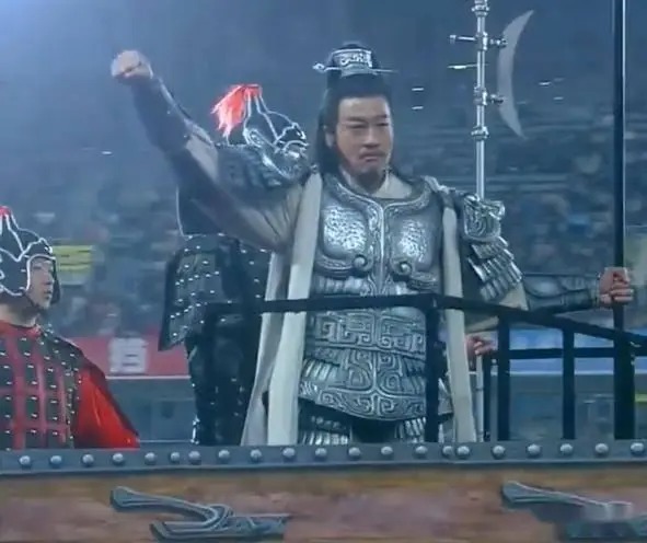 霸王归来!何润东现身苏超持戟扮项羽,燃爆全场 - 360娱乐,你开心就好