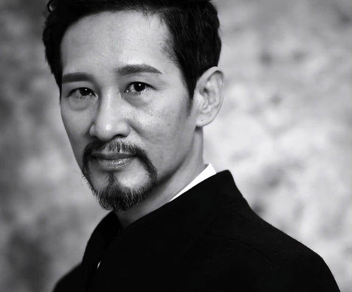 59岁王劲松自曝人生遗憾:演了一辈子戏,最后连自己的脸都保不住 - 360娱乐,你开心就好