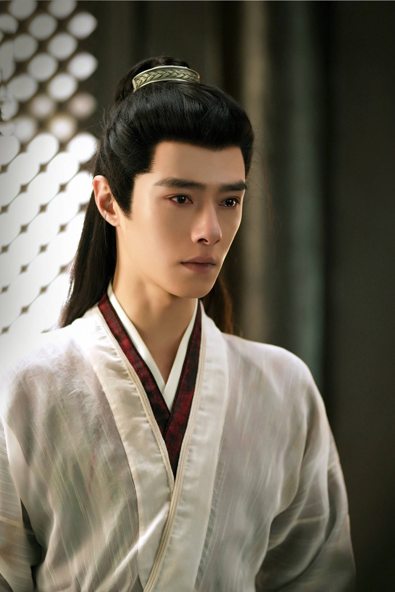 章若楠《雨霖铃》古装首秀难出圈，方逸伦演男二更出彩 - 360娱乐，你开心就好