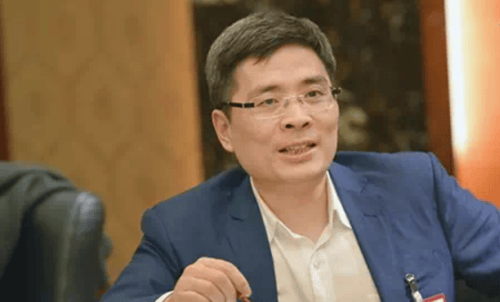 周云杰和雷军互动起来了