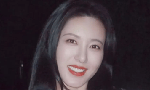 曾黎否认两百年美女