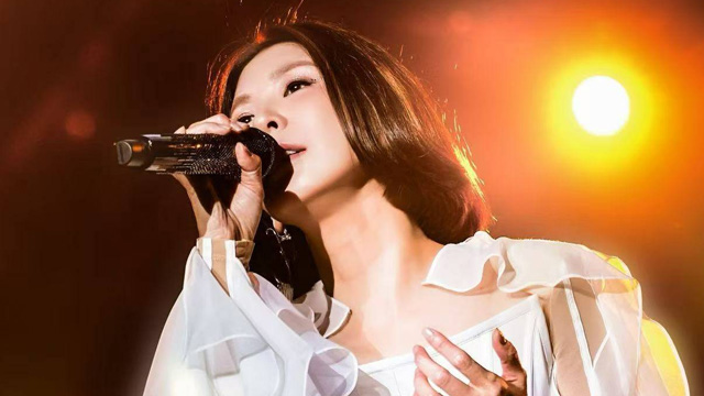 许茹芸三十周年限定单曲《一首云的时间》现场首亮相
