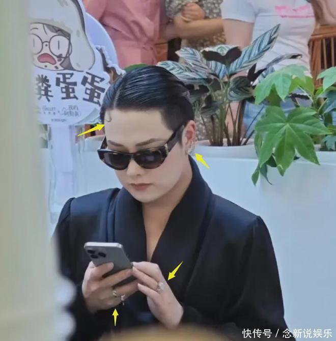 网红柏公子被封禁后首露面,化浓妆打扮时髦,同村人曝其被封真相 - 360娱乐,你开心就好