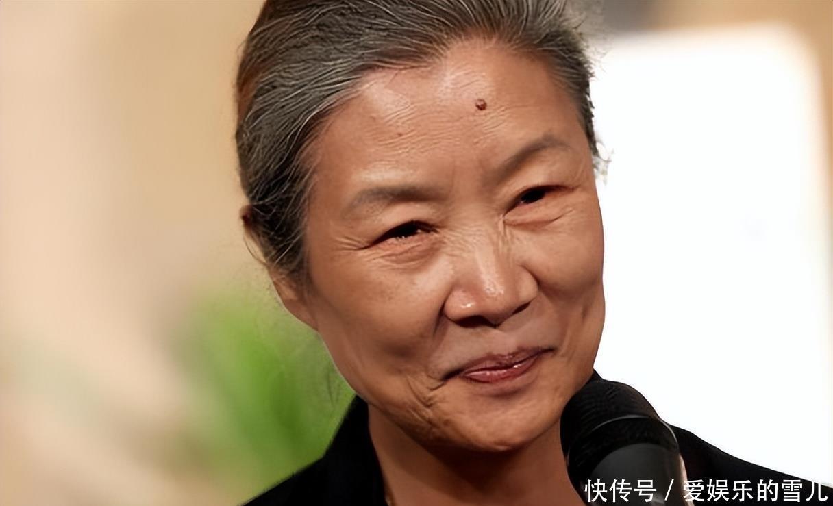 演员吕中：与初恋恩爱53年，儿子女儿个个争气，今84岁依旧优雅 - 360娱乐，你开心就好