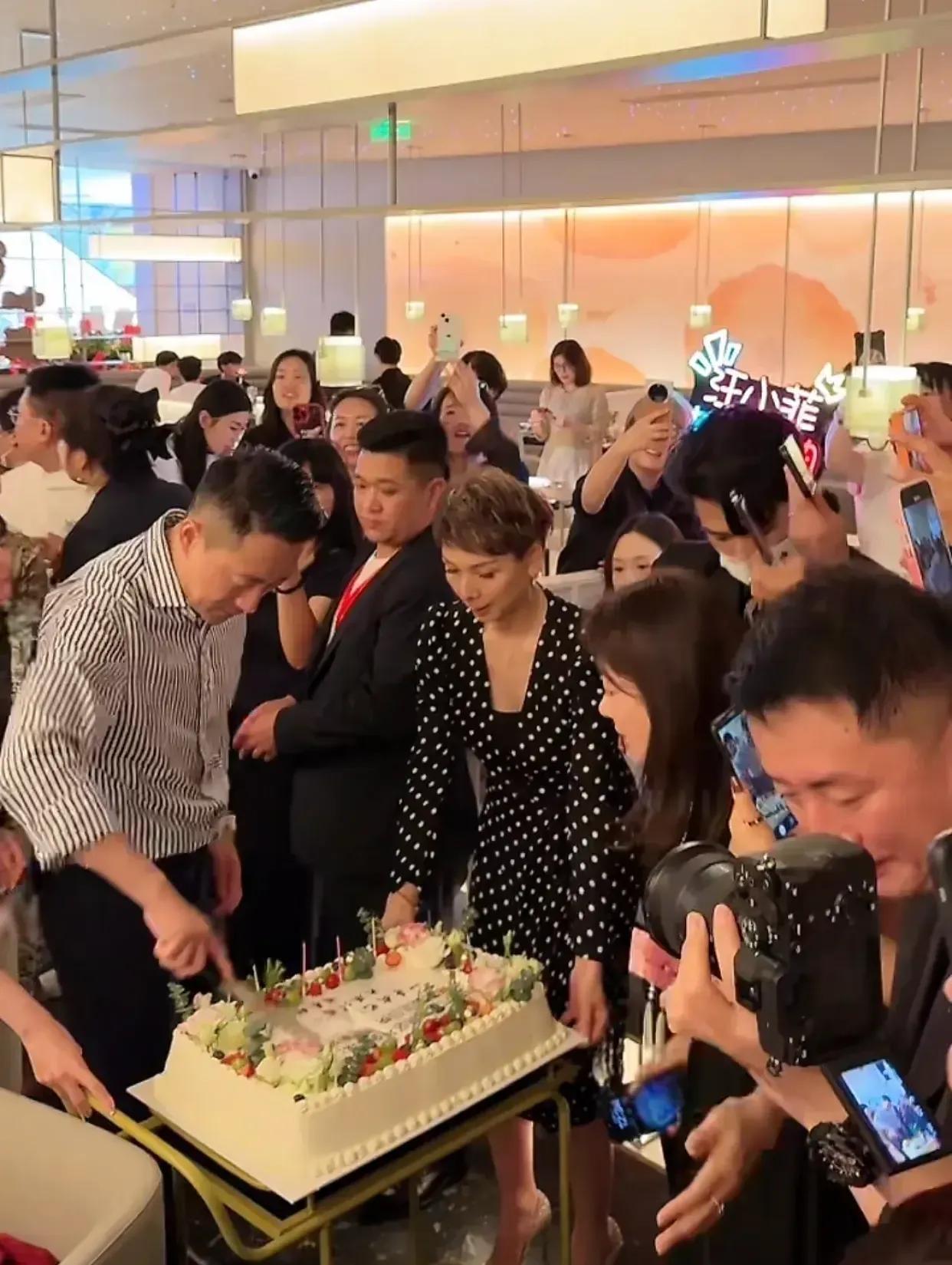 汪小菲过生日,和马筱梅张兰吃同一碗火锅粉,网友:相濡以沫 - 360娱乐,你开心就好