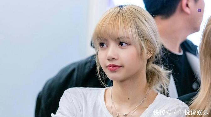 Lisa西班牙演唱会太疯狂?肉色丁字裤配抖臀舞引争议 - 360娱乐,你开心就好