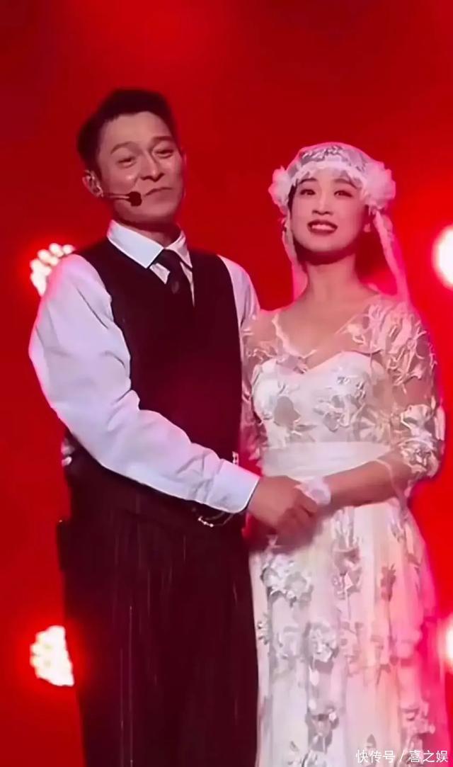 郭富城调侃刘德华:下次演唱会让方媛当伴舞,刘德华回复超搞笑 - 360娱乐,你开心就好