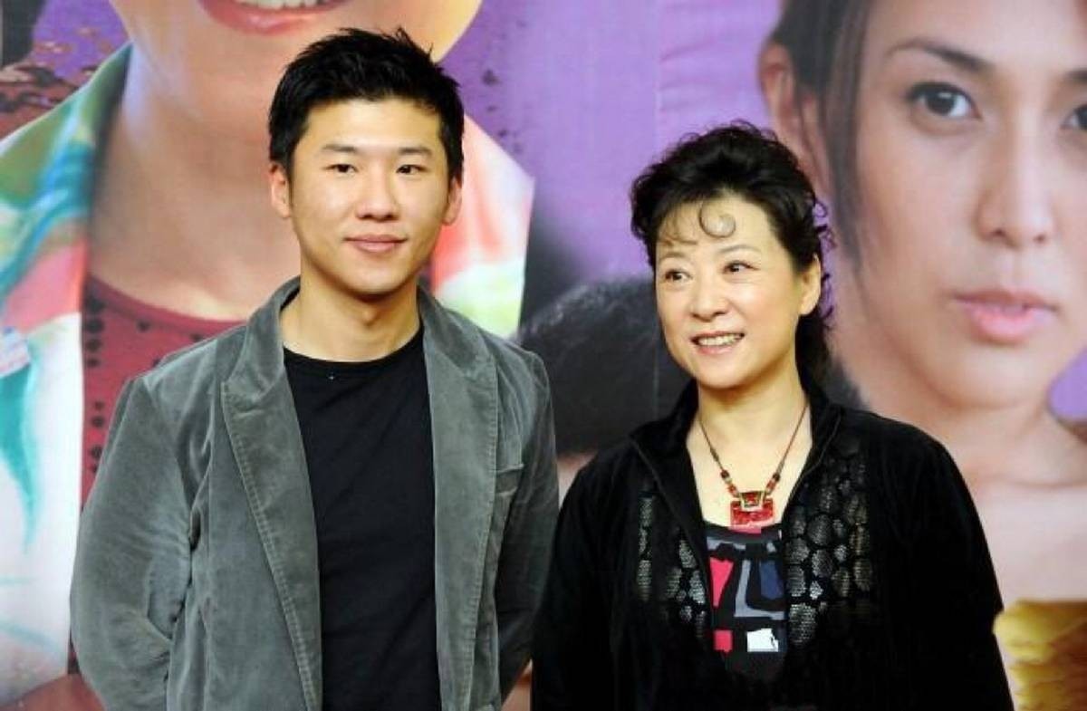 “王馥荔之子”王骁:拖拉机外表,法拉利气质,兰博基尼演技 - 360娱乐,你开心就好