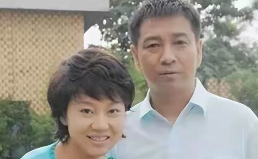 宁愿净身出户,也要与闫妮离婚,21年过去了,邹伟现在怎么样了? - 360娱乐,你开心就好