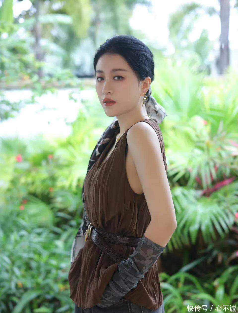 李嘉格离婚真相曝光:7年豪门婚姻竟是自掏彩礼的“伪豪门”骗局 - 360娱乐,你开心就好
