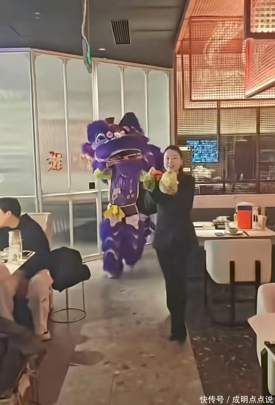 汪小菲马筱梅添贵子,麻六记门店梦幻联动,每桌一份添喜小礼物 - 360娱乐,你开心就好