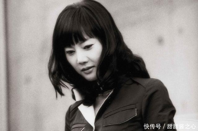 她与张东健苦恋十年无果，如今早已嫁给圈外医生，51岁再度翻红。 - 360娱乐，你开心就好