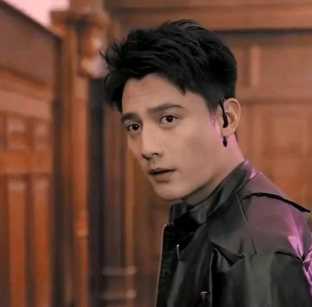 刘擎短剧男神,不仅长相帅气迷人,而且演技精湛。 - 360娱乐,你开心就好