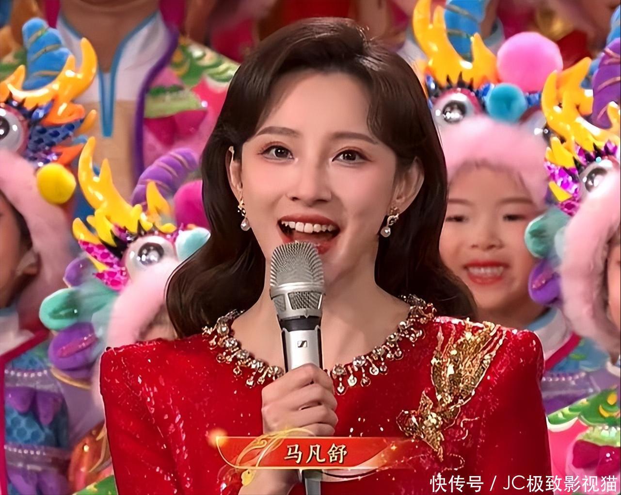 2025年春晚主持人公布，朱迅在名单中，主会场主持人和去年一样 - 360娱乐，你开心就好