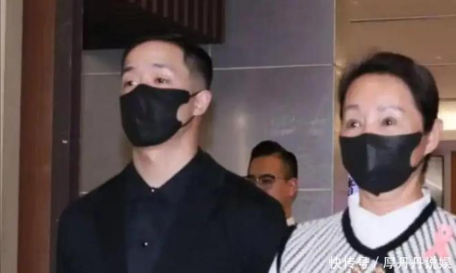 张振寰葬礼曝光!现场冷冷清清,仅有一位家属祭拜,前妻现身撑场 - 360娱乐,你开心就好