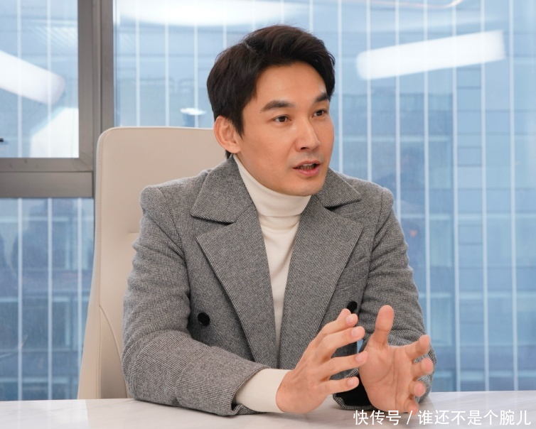 著名演员张铎:我这辈子最正确的决定,就是娶了一个大8岁的妻子 - 360娱乐,你开心就好