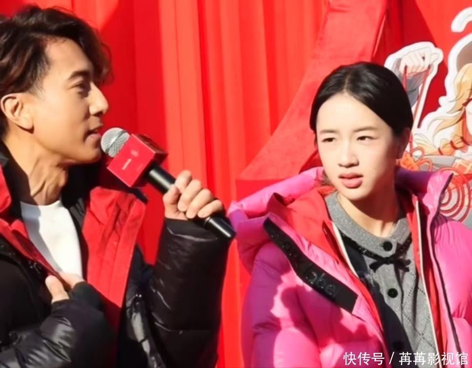吴尊带一双儿女出席活动，14岁吴欣怡五官立体，尽显知性美 - 360娱乐，你开心就好