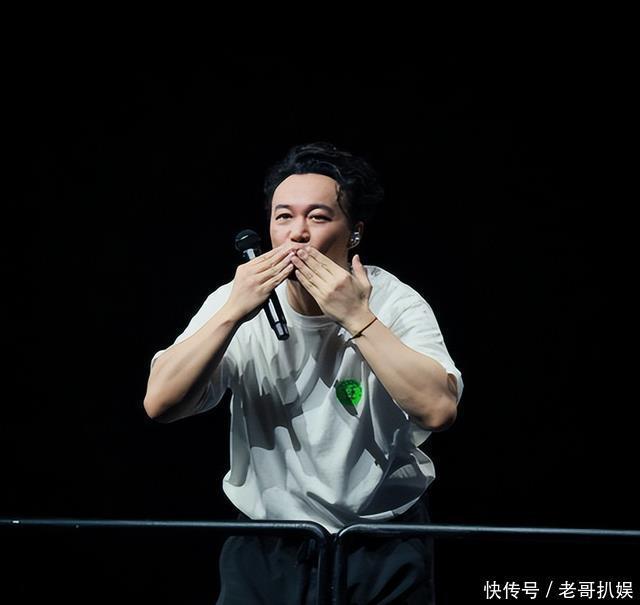 当今中国最火的10位男歌手排行榜,第一名竟不是刘德华! - 360娱乐,你开心就好