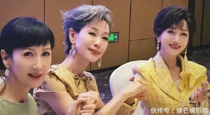 叶童退出“白娘子”演出，如何影响了赵雅芝及整个巡演的走向？ - 360娱乐，你开心就好