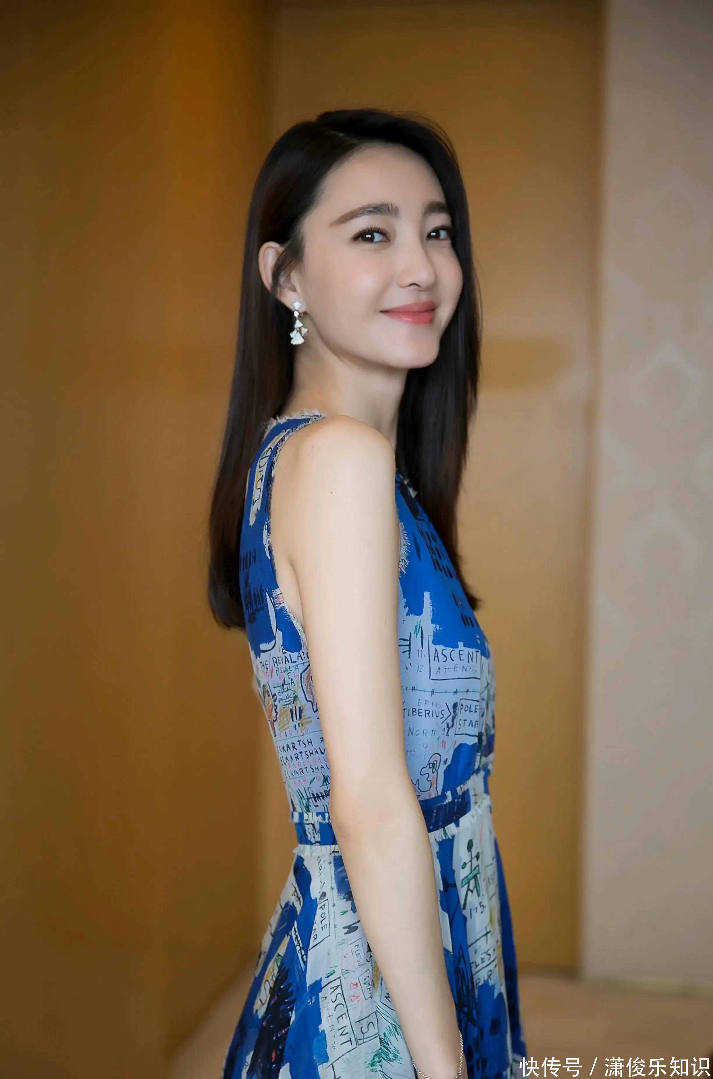 看看素颜女神王丽坤这气质,她是你心中的女神吗