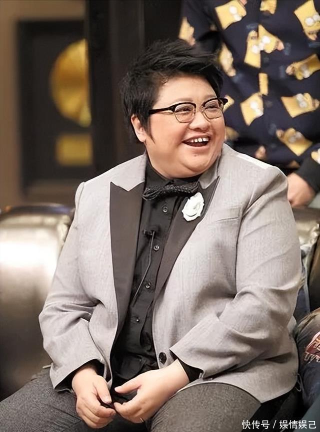 慈善家韩红的父母?父亲竟是刘宝瑞关门弟子,原来这么优秀!