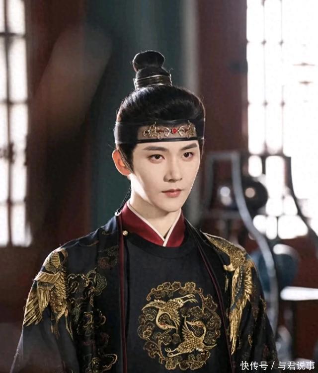 杨泽是一位非常优秀的短剧男演员,有气质有内涵,让人为之着迷。 - 360娱乐,你开心就好