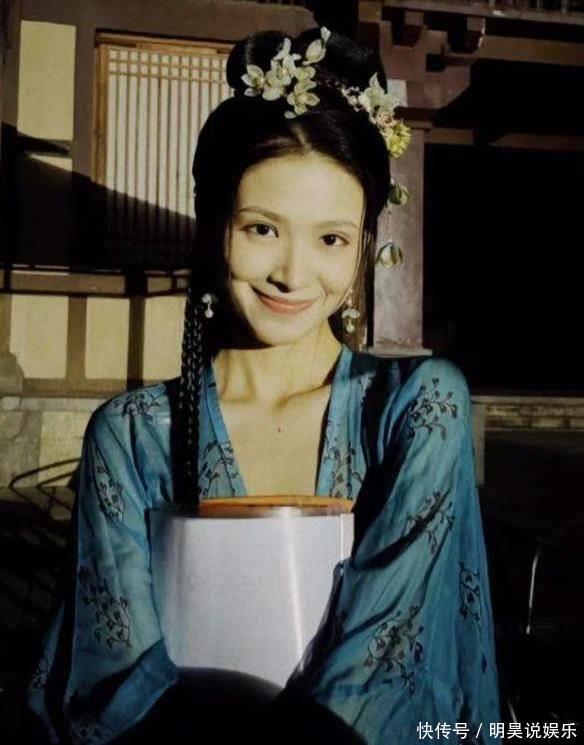 无忧渡女星离世，亲友未公开死因，夏依丹之死撕开娱乐圈内卷真相 - 360娱乐，你开心就好