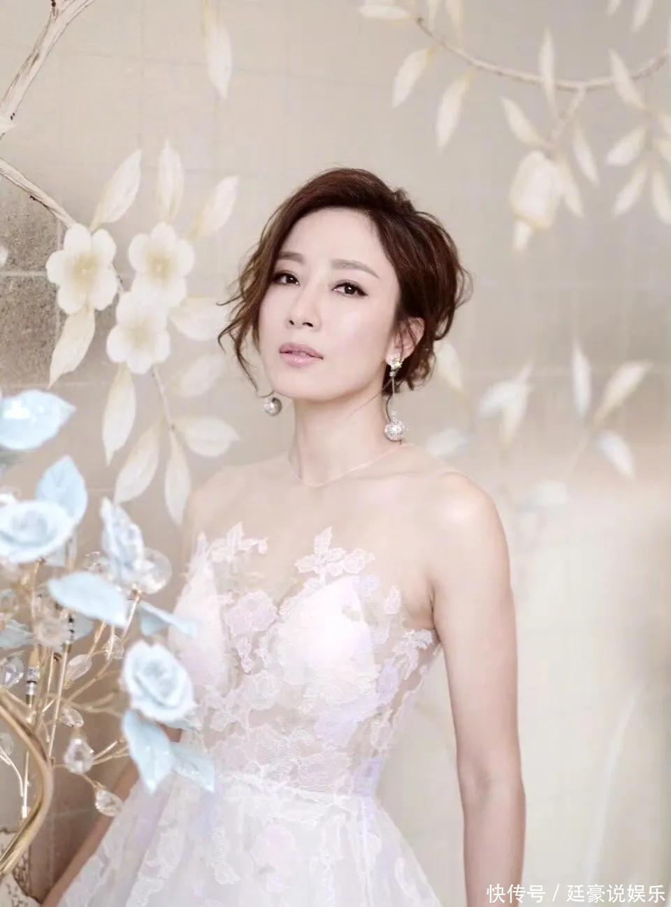 星光与摇篮曲:杨怡的双面人生 - 360娱乐,你开心就好