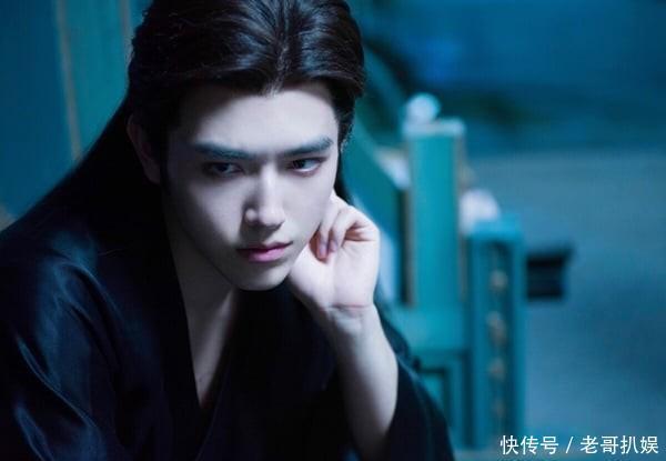 《献鱼》剧情&角色:陈飞宇化身腹黑师祖,恋上咸鱼打工人王影璐 - 360娱乐,你开心就好