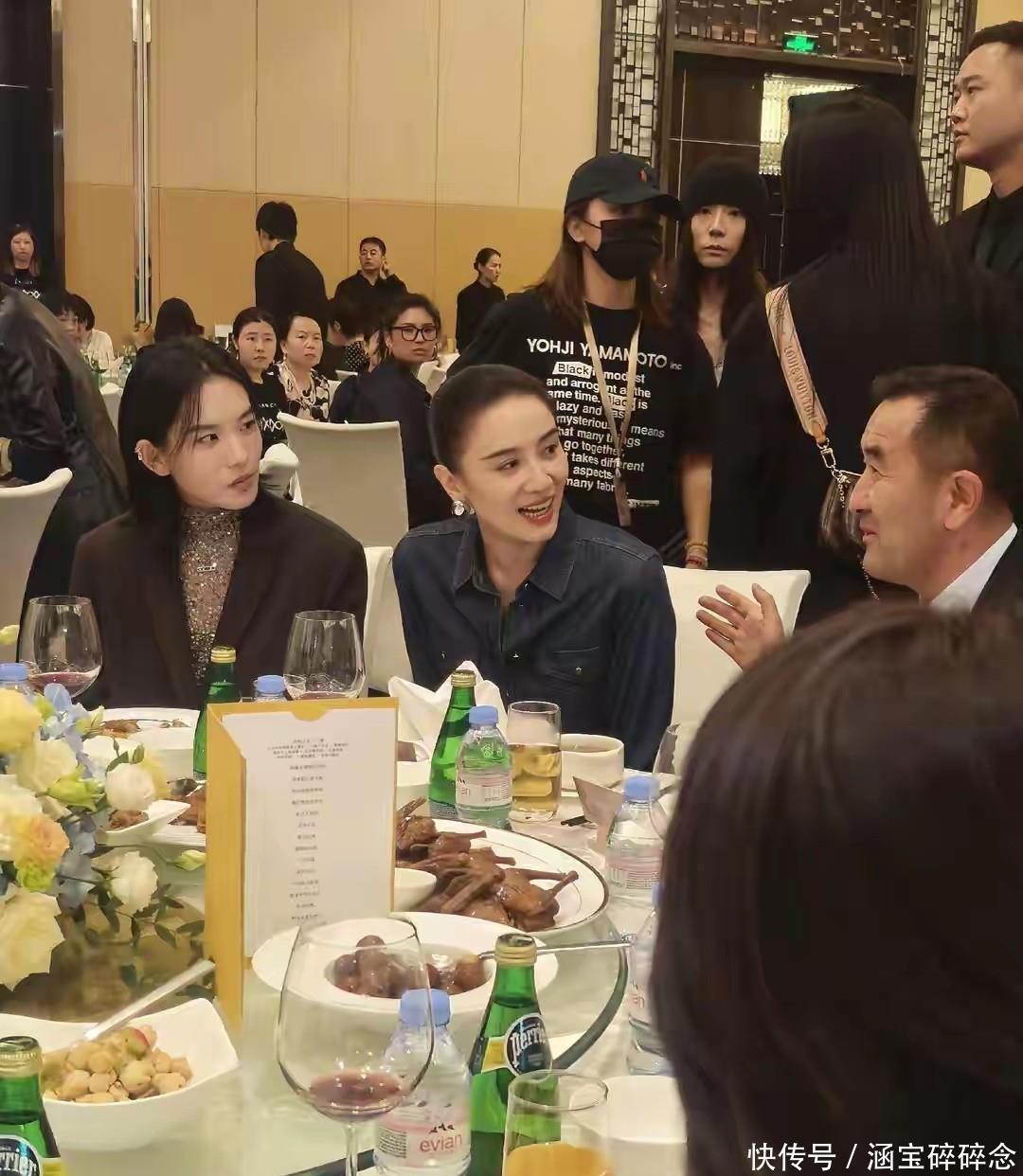 宋佳北京晚宴近照流出，高挑身姿配丸子头，又美又飒，气质超绝！ - 360娱乐，你开心就好