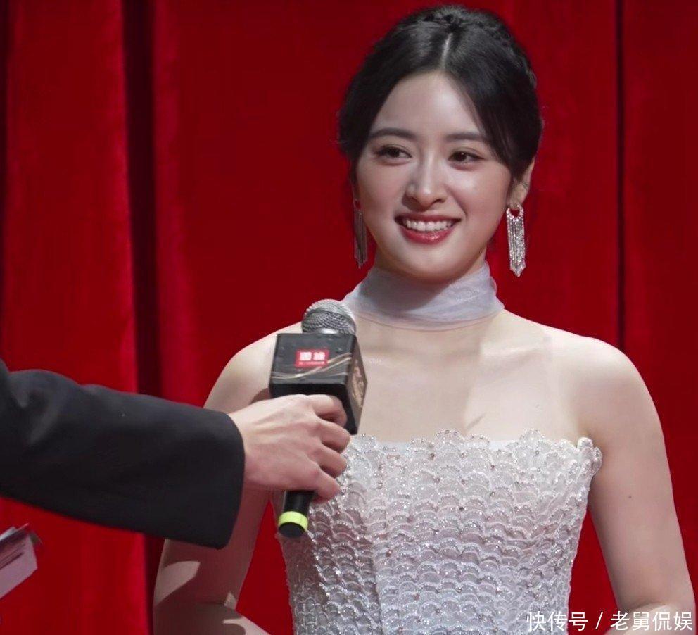 63岁张凯丽已活成“大女主”范本,内娱却仍困于少女审美 - 360娱乐,你开心就好