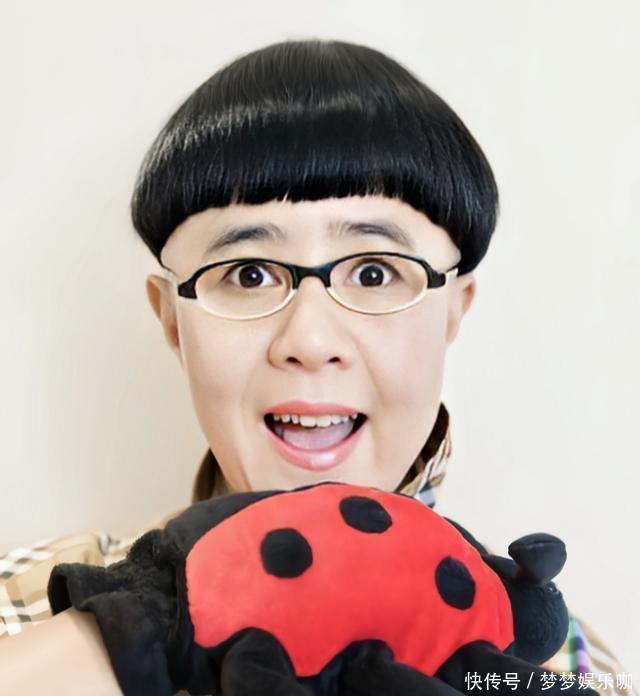 回顾金龟子刘纯燕:母亲离世有遗憾,支持父亲二婚,58岁就当姥姥 - 360娱乐,你开心就好