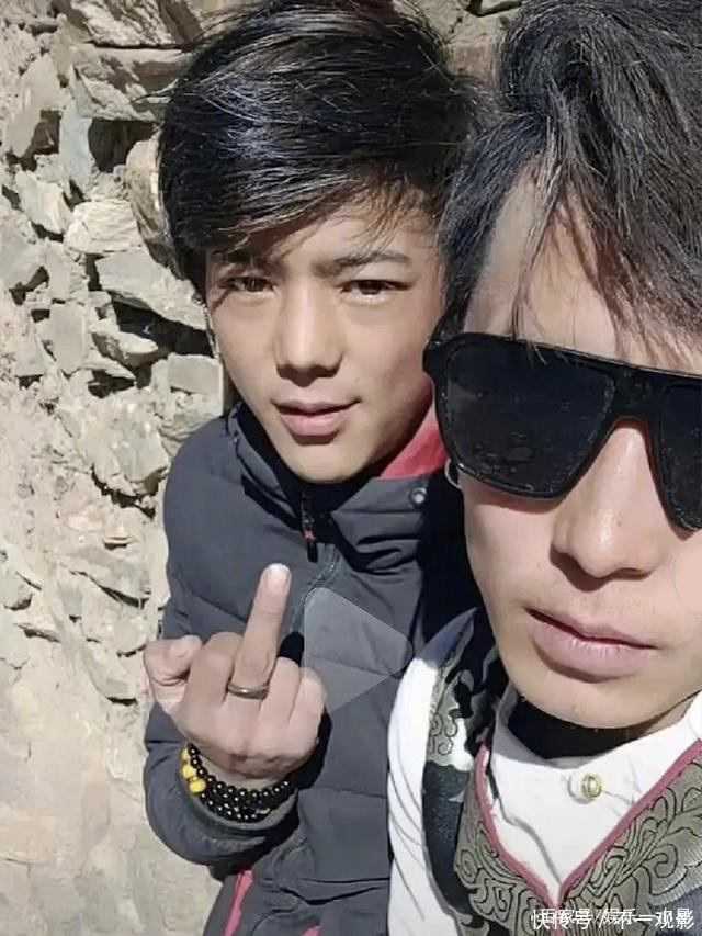 从全网追捧到全网公敌,那年夏天爆火的“丁真”,到底得罪了谁? - 360娱乐,你开心就好