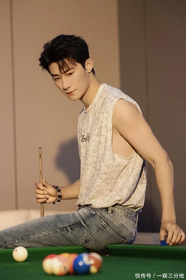 黑泽是一位非常帅气迷人的男演员，硬汉形象十足。 - 360娱乐，你开心就好