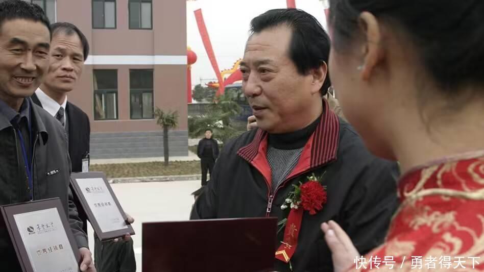 51年前,那个轰动一时的“白卷英雄”张铁生,如今现状如何? - 360娱乐,你开心就好