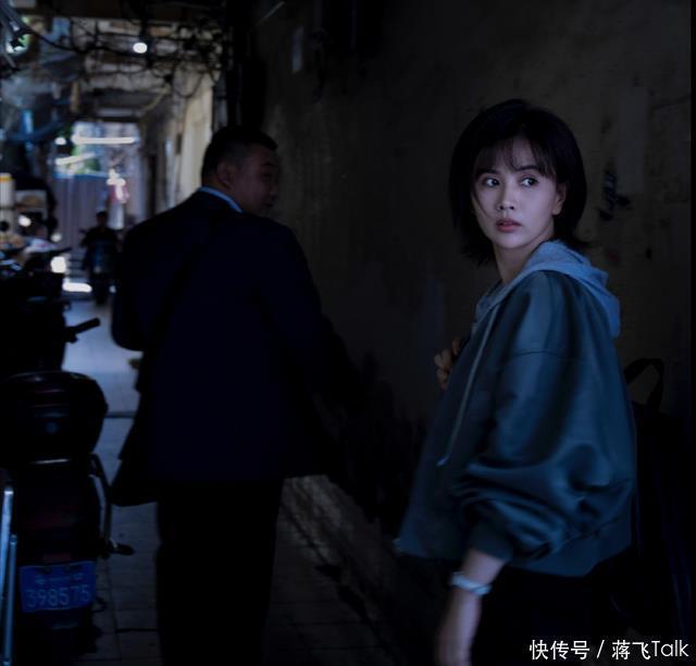 女演员长相多重要?《白夜破晓》周舒桐两季24岁和31岁,差距明显 - 360娱乐,你开心就好