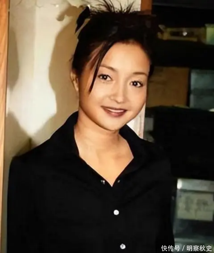 女星李绮红:巅峰时因抑郁症隐退,两拒天王嫁老外,后成白衣天使 - 360娱乐,你开心就好
