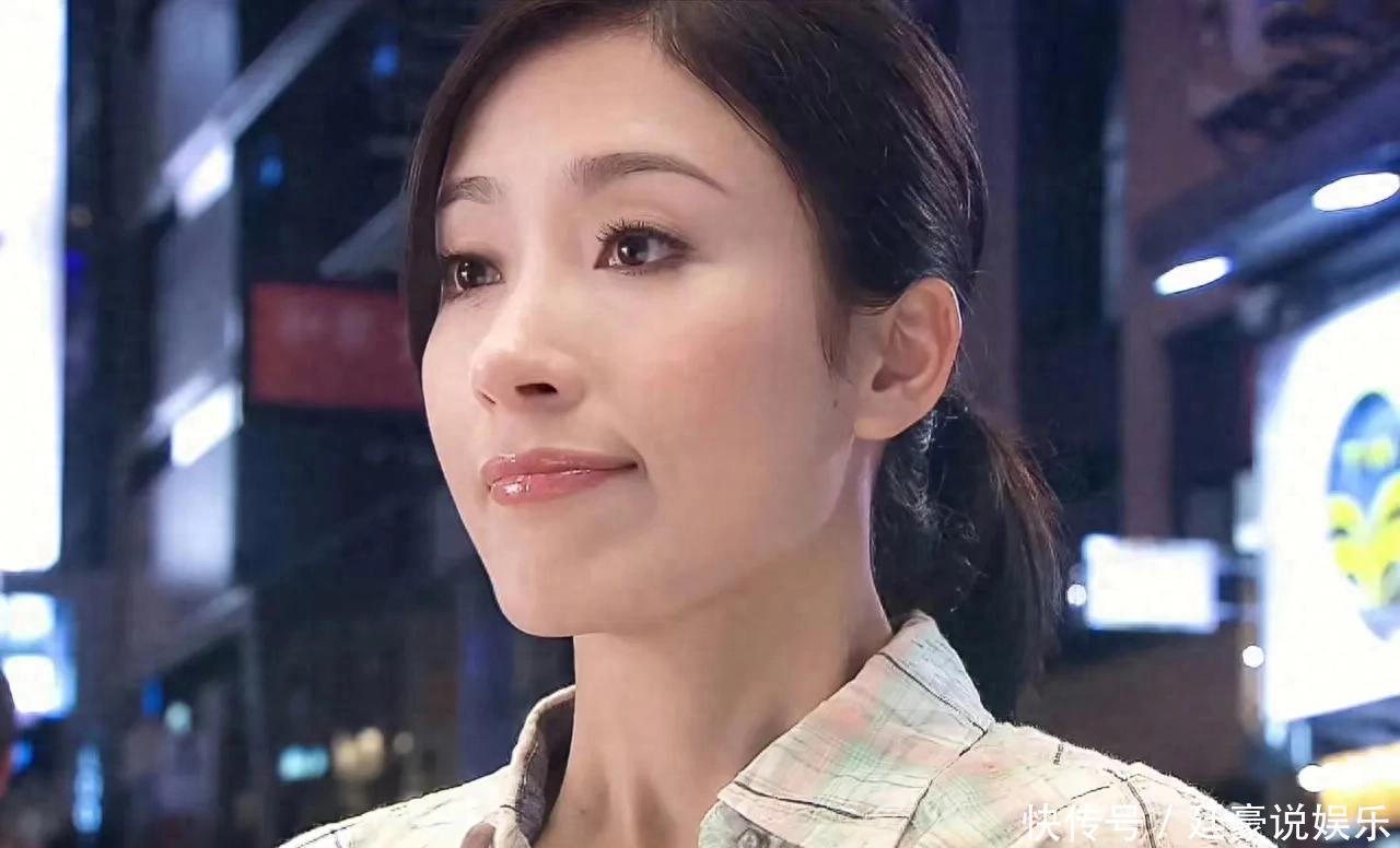 星光与摇篮曲:杨怡的双面人生 - 360娱乐,你开心就好